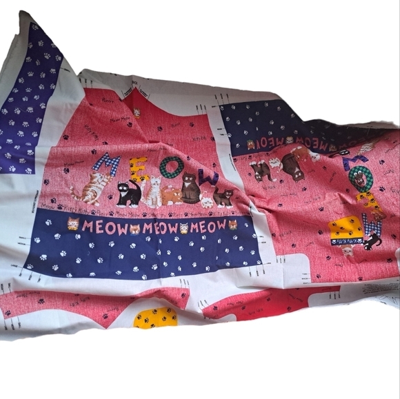 The Panel Place Fabric Traditions simplicity little girl's jumper pattern cats - Picture 4 of 13